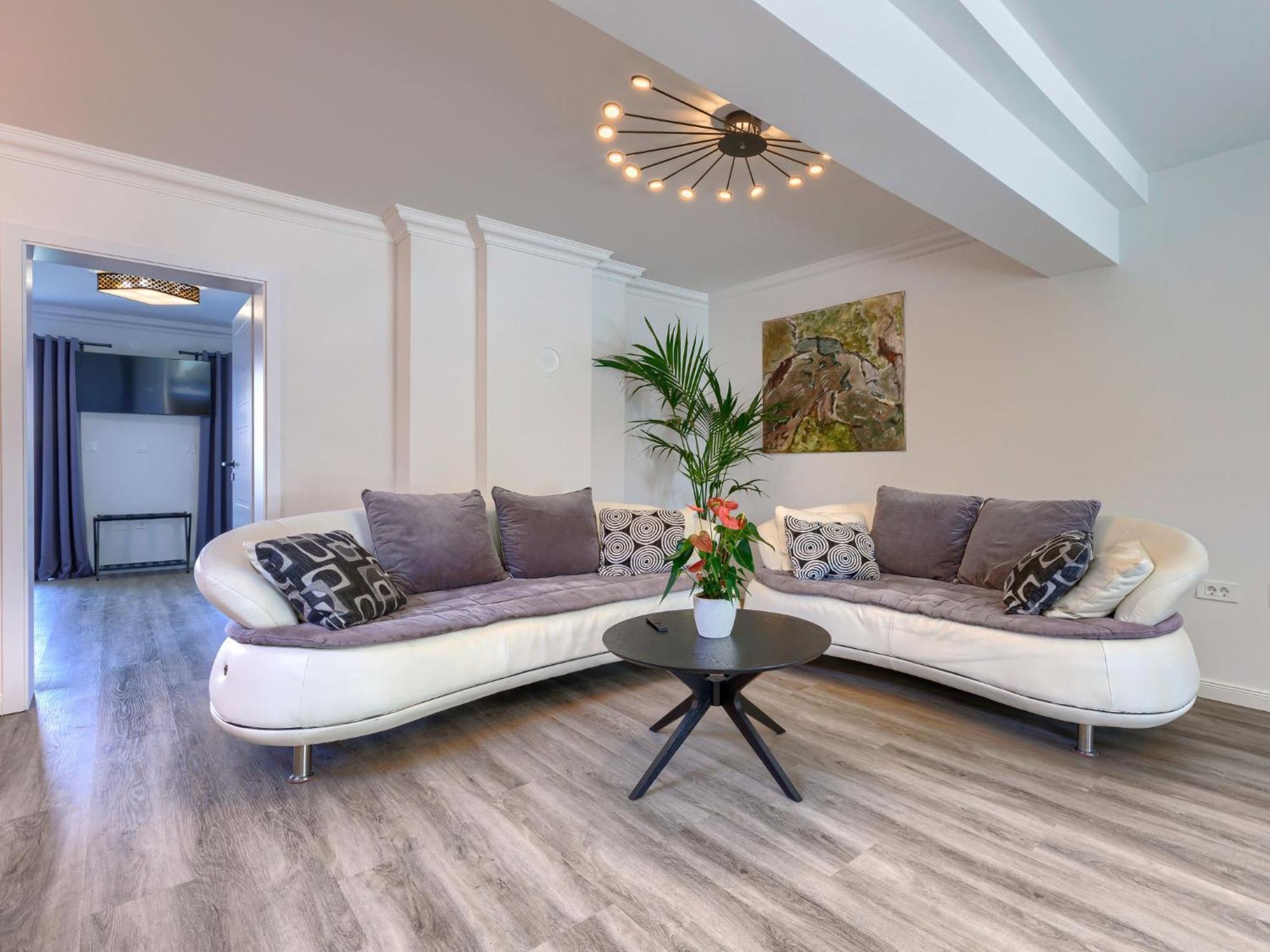 Kalina By Interhome Vila Pula