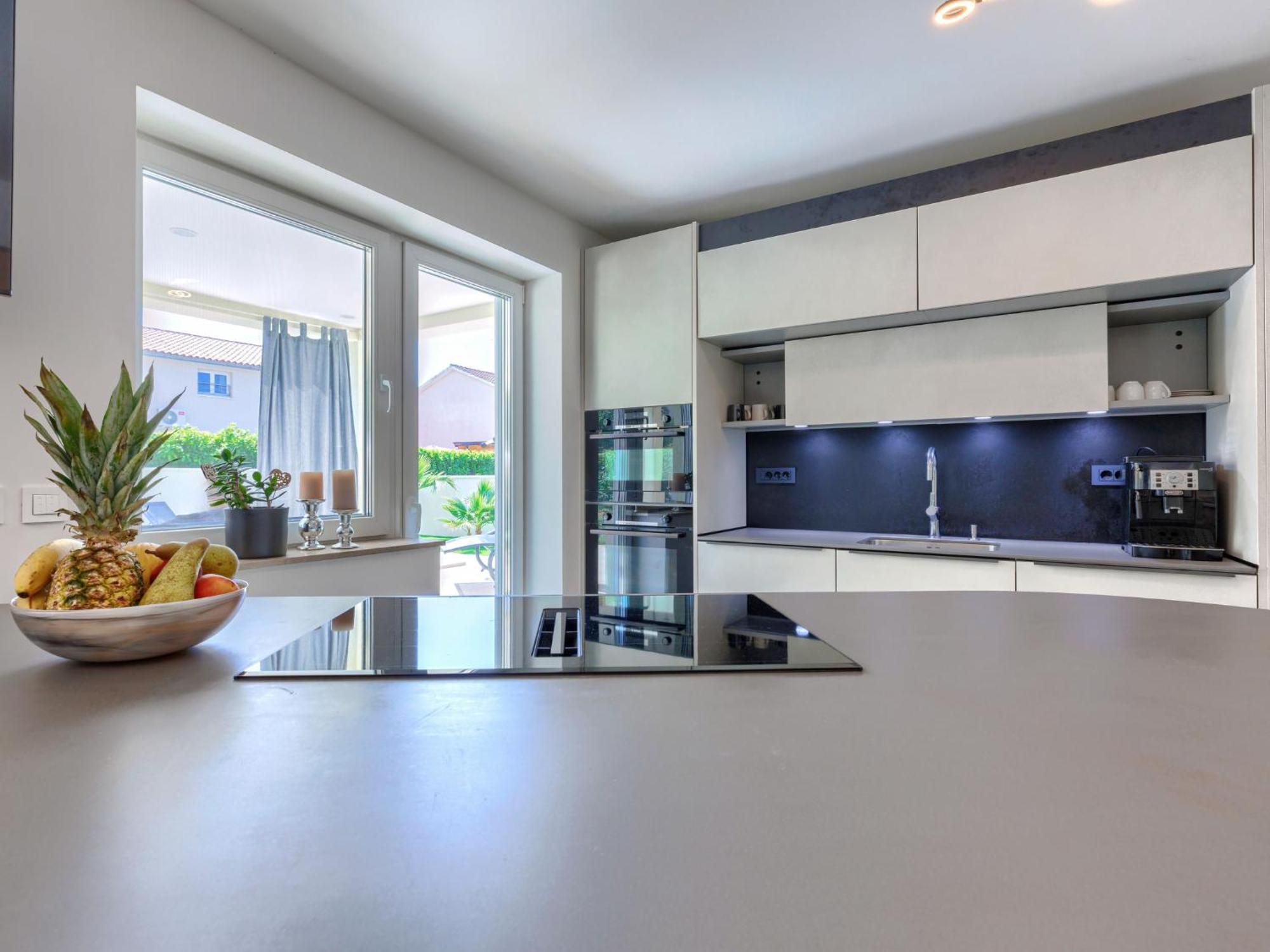 Kalina By Interhome Pula